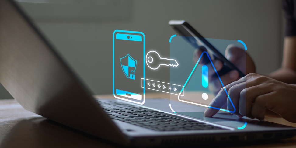 Jak rozpoznać oszustwa w sieci związane z szukaniem pracy i dodatkowego zarobku?